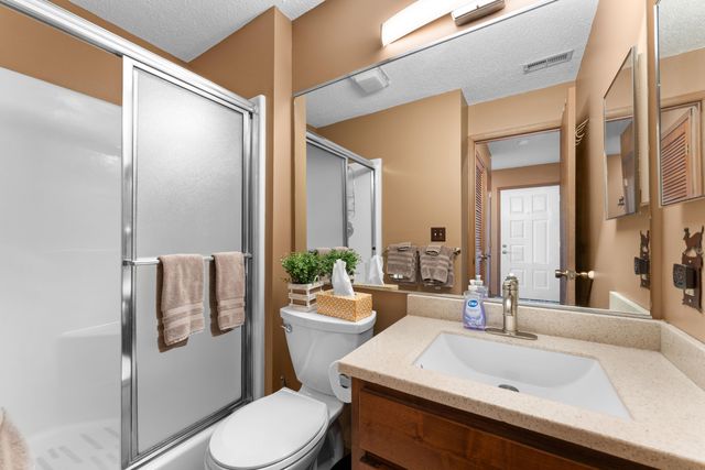 1 Treehouse Lane 4, Branson, MO 65616