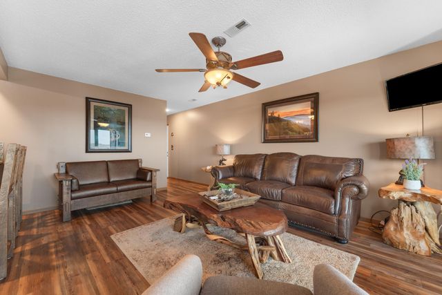 1 Treehouse Lane 4, Branson, MO 65616