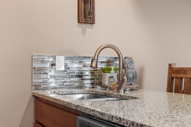 1 Treehouse Lane 4, Branson, MO 65616