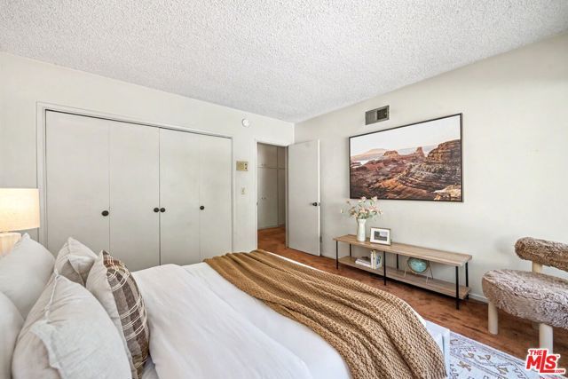7554 Devista Drive, Los Angeles, CA 90046
