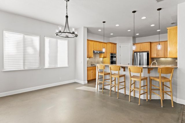 9290 Eagle Springs Pl, Roseville, CA 95747