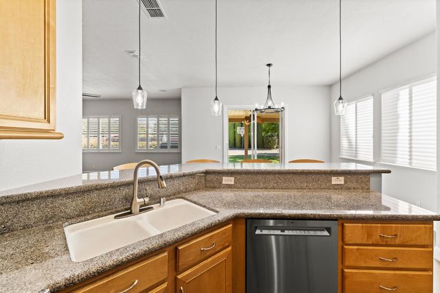 9290 Eagle Springs Pl, Roseville, CA 95747