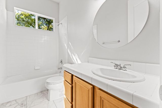 9290 Eagle Springs Pl, Roseville, CA 95747
