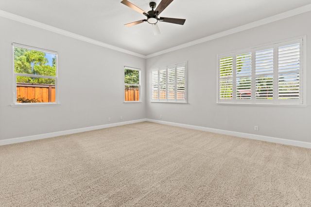 9290 Eagle Springs Pl, Roseville, CA 95747
