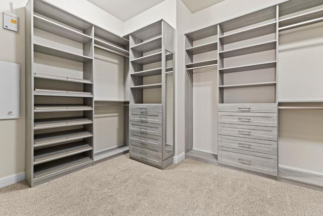 9290 Eagle Springs Pl, Roseville, CA 95747