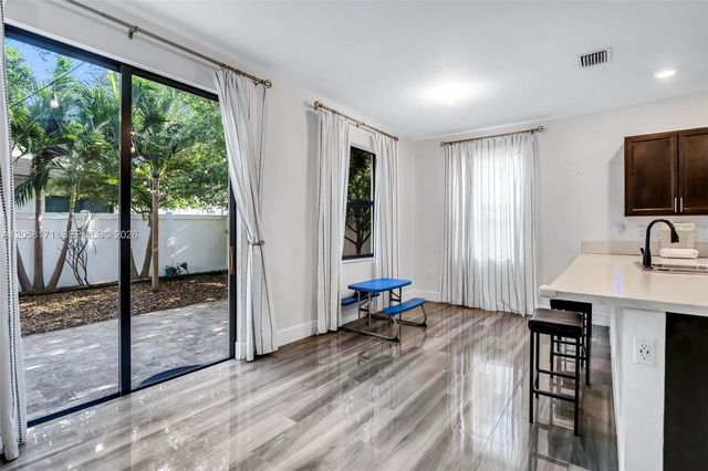 3506 W 106th Ter, Hialeah, FL 33018