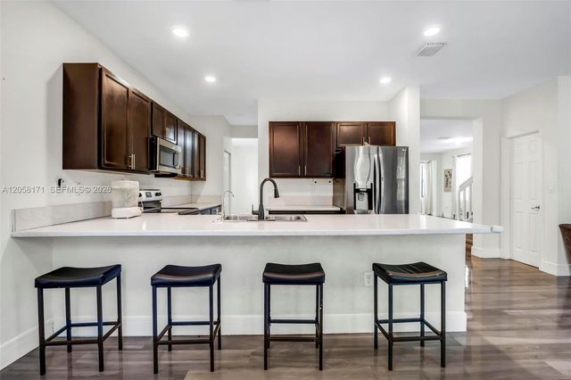 3506 W 106th Ter, Hialeah, FL 33018