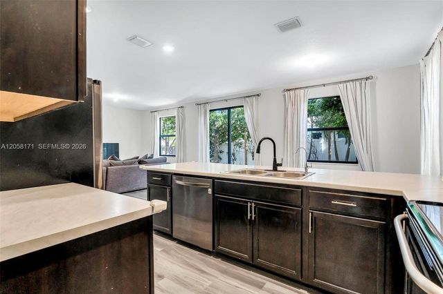 3506 W 106th Ter, Hialeah, FL 33018