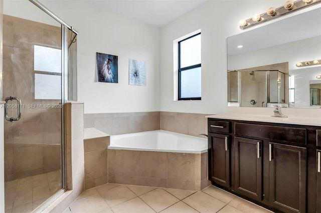 3506 W 106th Ter, Hialeah, FL 33018