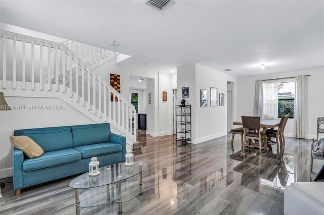 3506 W 106th Ter, Hialeah, FL 33018
