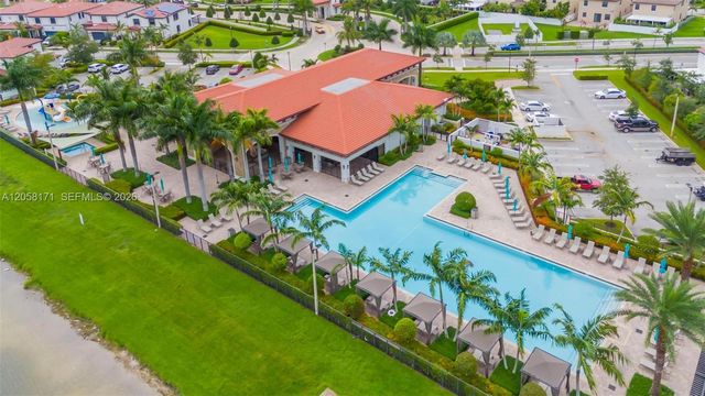 3506 W 106th Ter, Hialeah, FL 33018