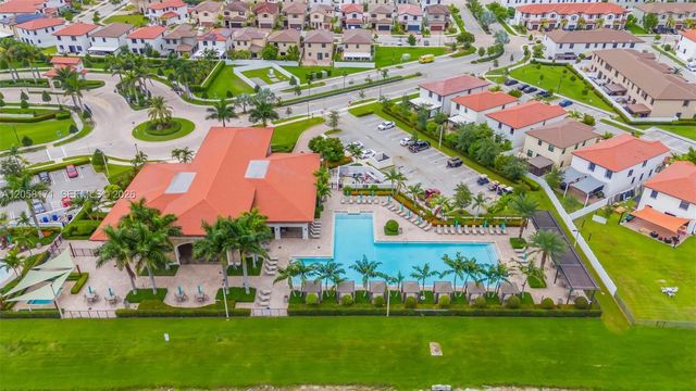 3506 W 106th Ter, Hialeah, FL 33018