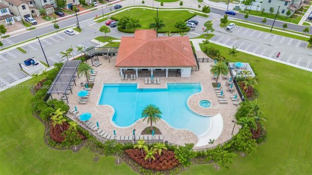 3506 W 106th Ter, Hialeah, FL 33018