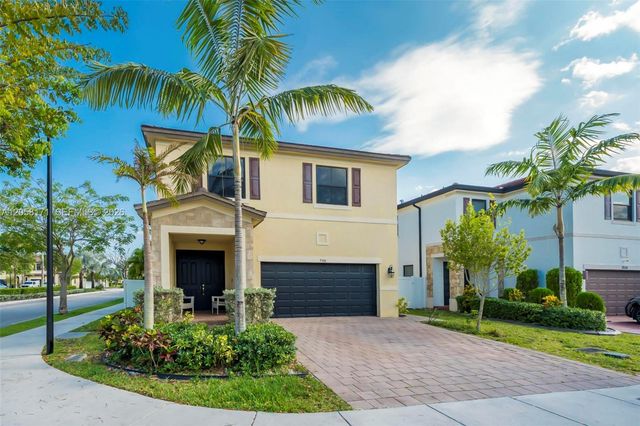3506 W 106th Ter, Hialeah, FL 33018