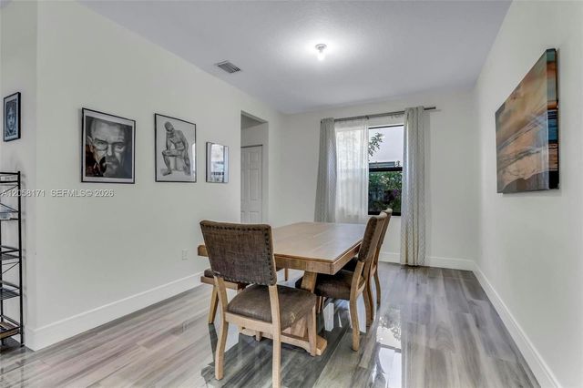 3506 W 106th Ter, Hialeah, FL 33018