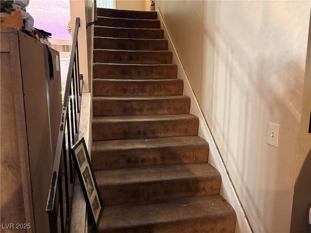 4488 Park View Drive, Las Vegas, NV 89104