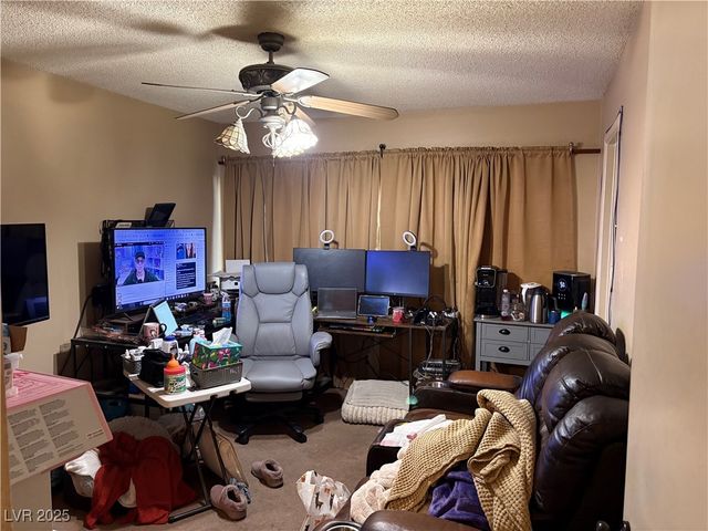 4488 Park View Drive, Las Vegas, NV 89104