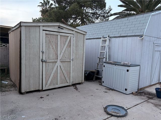 4488 Park View Drive, Las Vegas, NV 89104