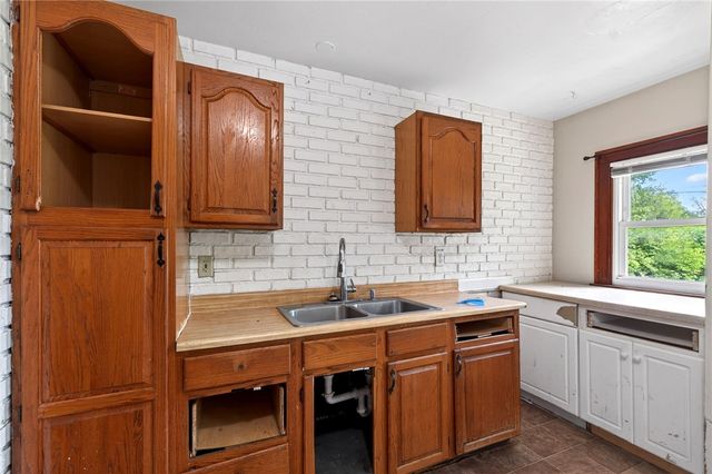 2005 Edgeworth Avenue, Harrison Twp, OH 45414
