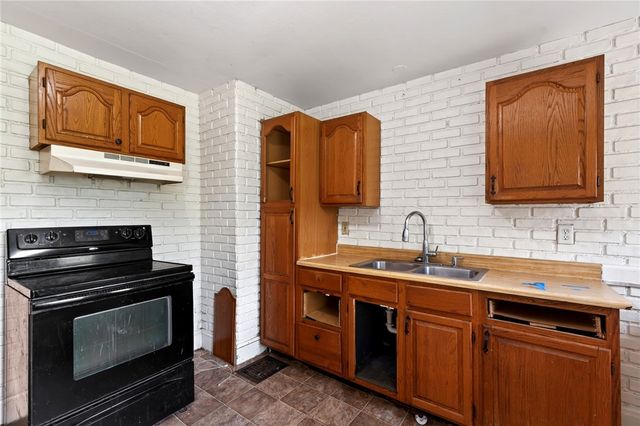 2005 Edgeworth Avenue, Harrison Twp, OH 45414