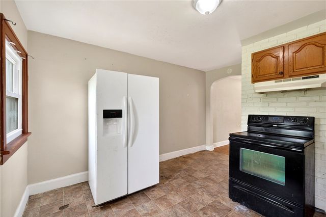 2005 Edgeworth Avenue, Harrison Twp, OH 45414