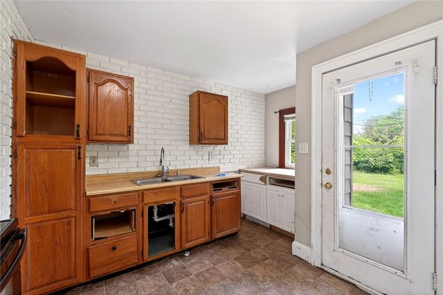 2005 Edgeworth Avenue, Harrison Twp, OH 45414