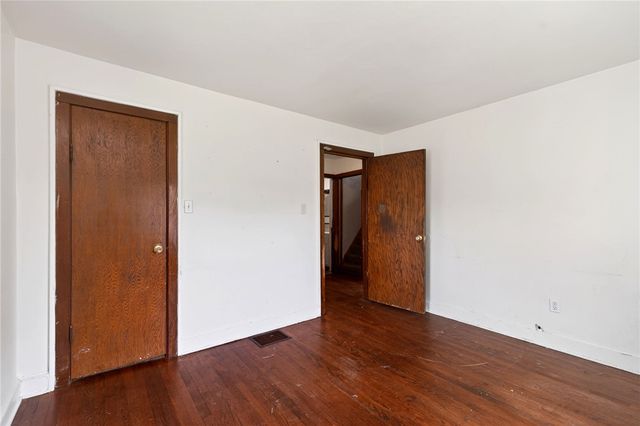 2005 Edgeworth Avenue, Harrison Twp, OH 45414