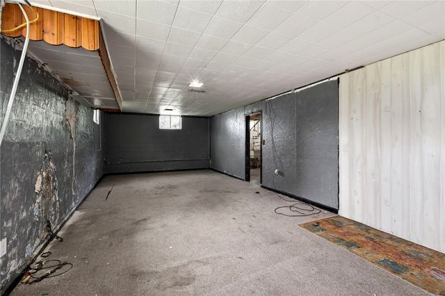2005 Edgeworth Avenue, Harrison Twp, OH 45414