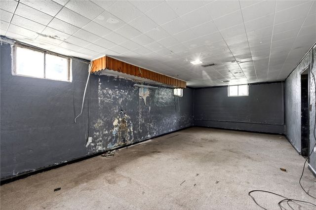 2005 Edgeworth Avenue, Harrison Twp, OH 45414