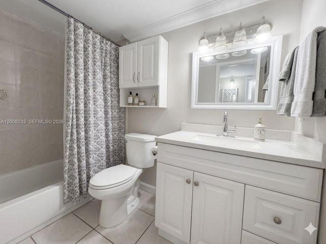 8605 SW 68th Ct 7, Pinecrest, FL 33156