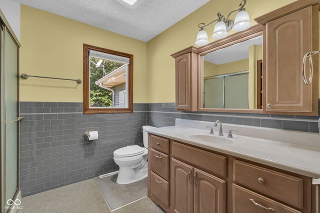 724 N US 231 Highway, Greencastle, IN 46135