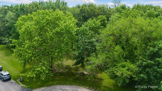 39203 Rangers Way, Antioch, IL 60002