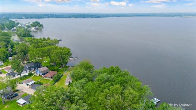 39203 Rangers Way, Antioch, IL 60002