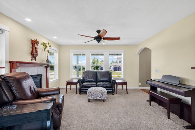 10277 NW 38th Street, Polk City, IA 50226