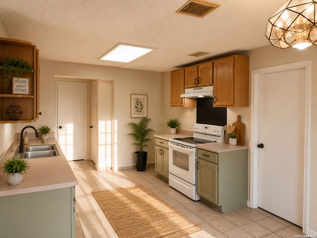 2117 Farmsville, San Antonio, TX 78245