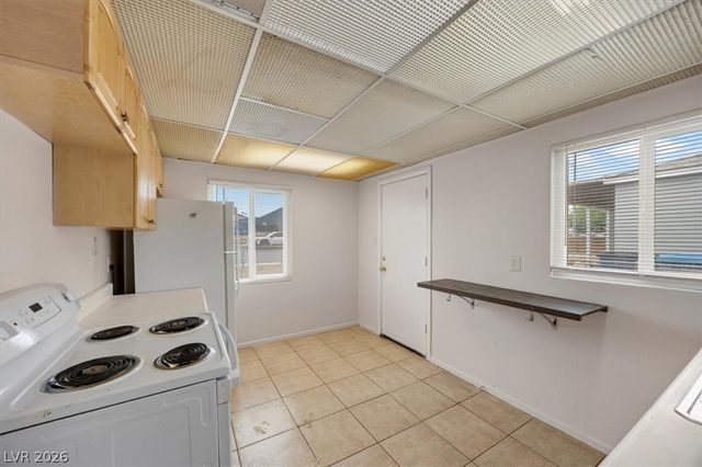 120 West Victory Road, Henderson, NV 89015