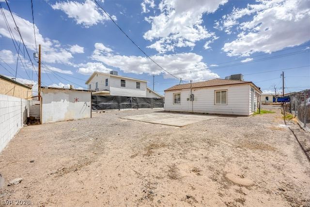 120 West Victory Road, Henderson, NV 89015