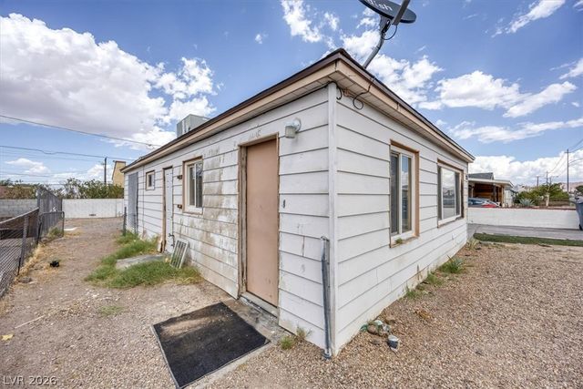 120 West Victory Road, Henderson, NV 89015