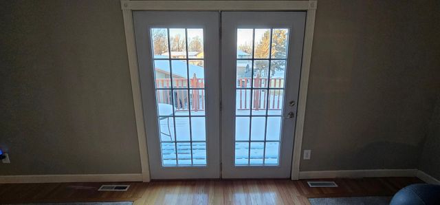 2808 81st Avenue N, Brooklyn Park, MN 55444