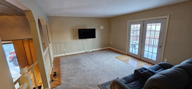 2808 81st Avenue N, Brooklyn Park, MN 55444