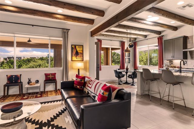 22 Via Summa, Santa Fe, NM 87507