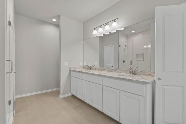 1203 Anthony, Gainesville, TX 76240