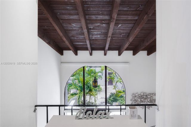 9280 Biscayne Blvd E, Miami Shores, FL 33138
