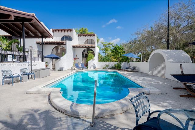 9280 Biscayne Blvd E, Miami Shores, FL 33138