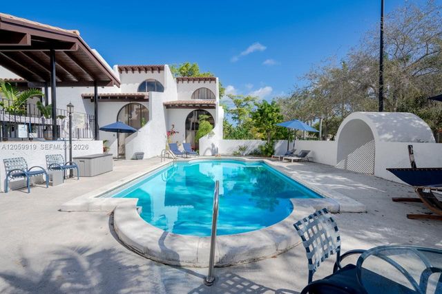 9280 Biscayne Blvd E, Miami Shores, FL 33138
