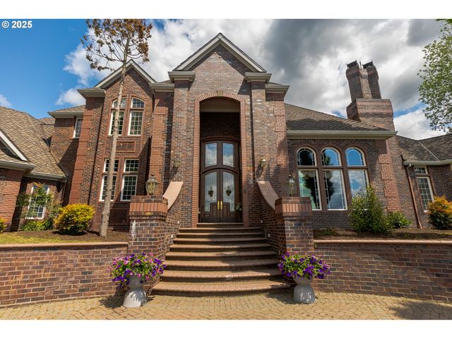 20417 Sw INGLIS Dr, Beaverton, OR 97007