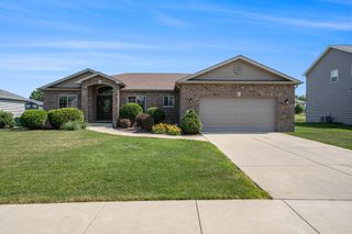 4234 W 78th Avenue, Merrillville, IN 46410