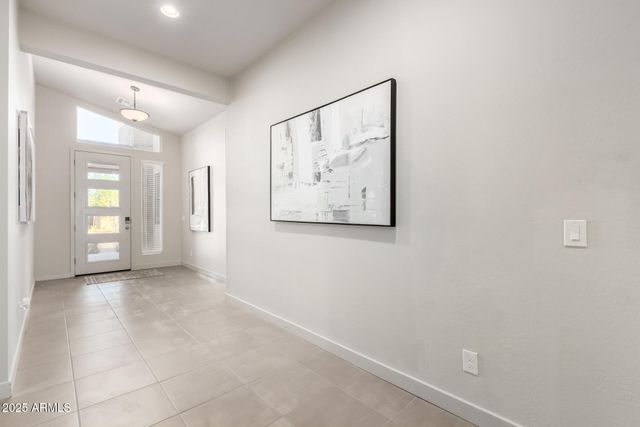 1115 E PASEO Way, Phoenix, AZ 85042