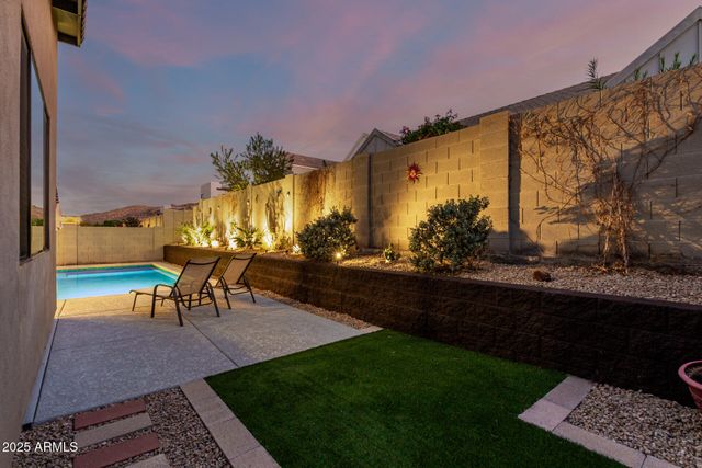 1115 E PASEO Way, Phoenix, AZ 85042