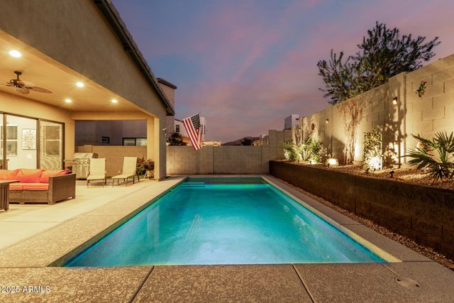 1115 E PASEO Way, Phoenix, AZ 85042